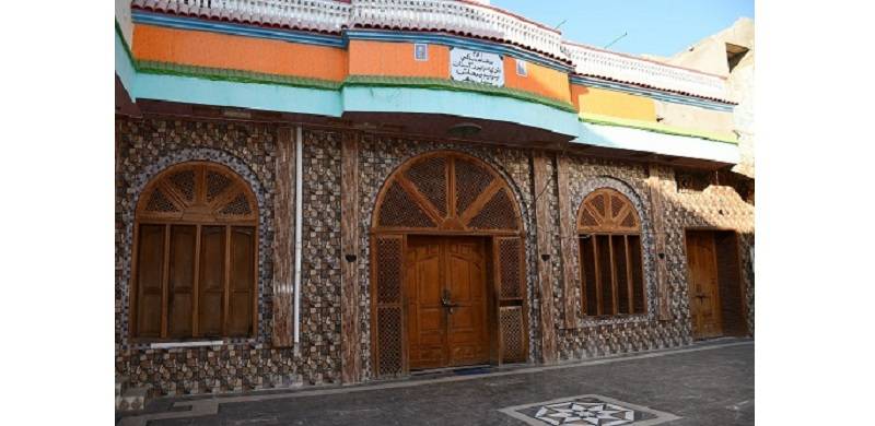 Historic Temples And Darbars Of Chak In Shikarpur