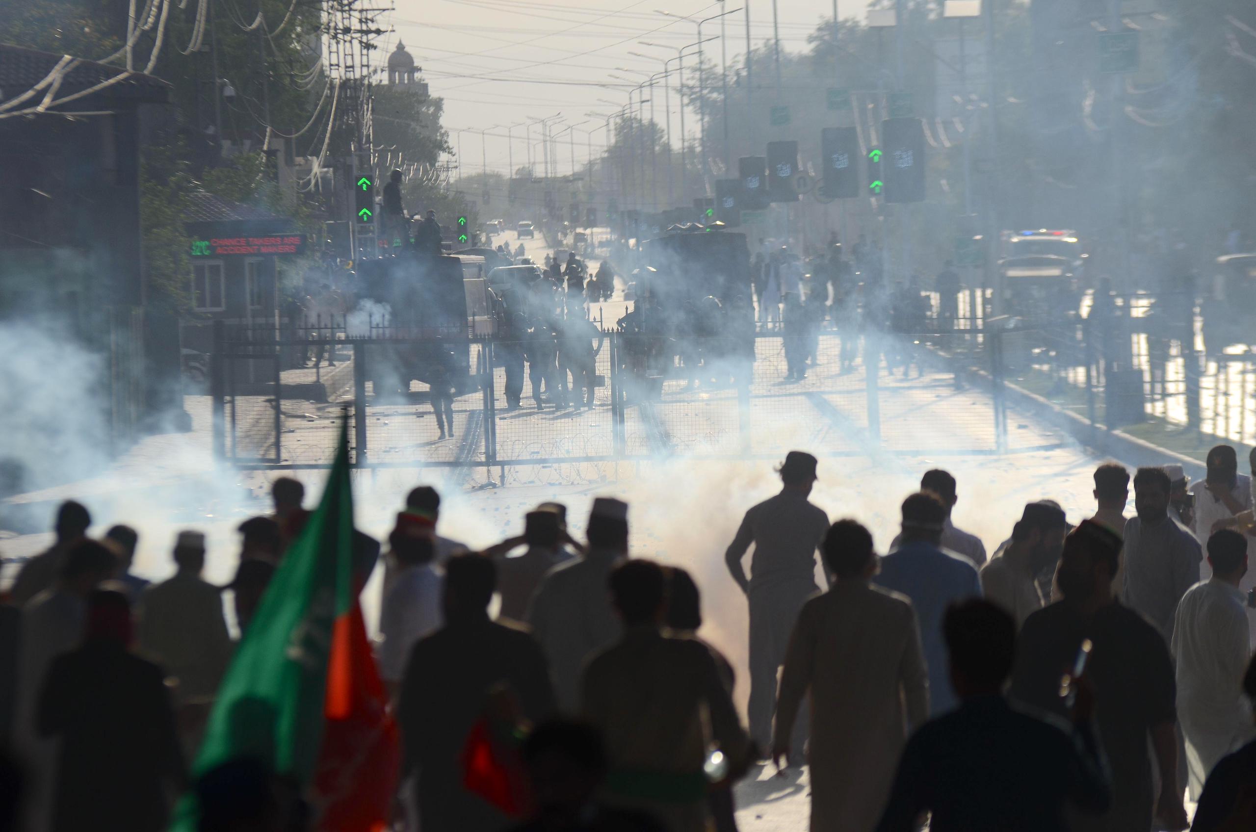 Police fire tear gas to protestors